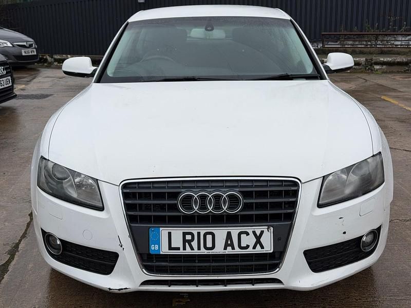 Used Audi A5 2010 White Hatchback