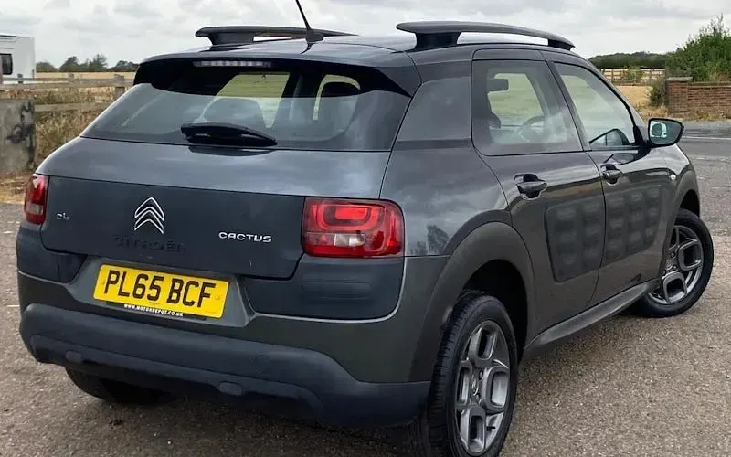 Used Citroën C4 Cactus Feel 82 HP (60 kW) 2016 Grey Hatchback