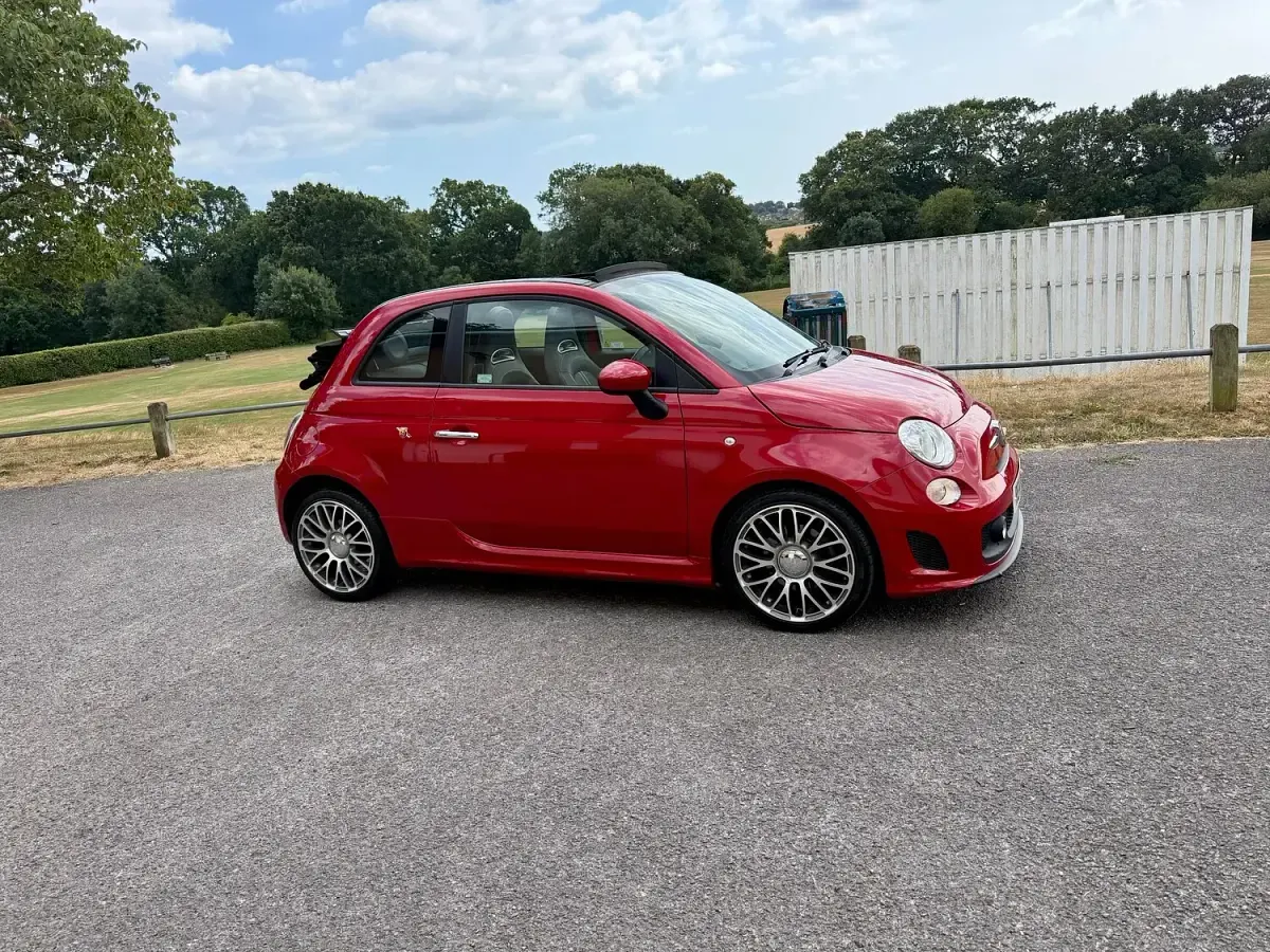 Used Abarth 500C 135 HP (99 kW) 2014 Red Cabriolet