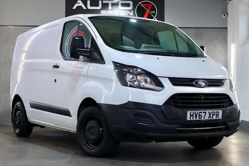 Used Ford Transit Custom 128 HP (94 kW) 2017 White Van
