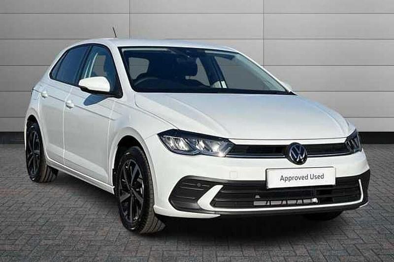 Used 2025 VW Polo | £19,595 (Fair price) - Image 1/4