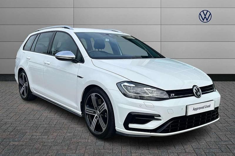 White Used 2020 VW Golf VIII R Estate | £28,950 (Fair price) - Image 1/4