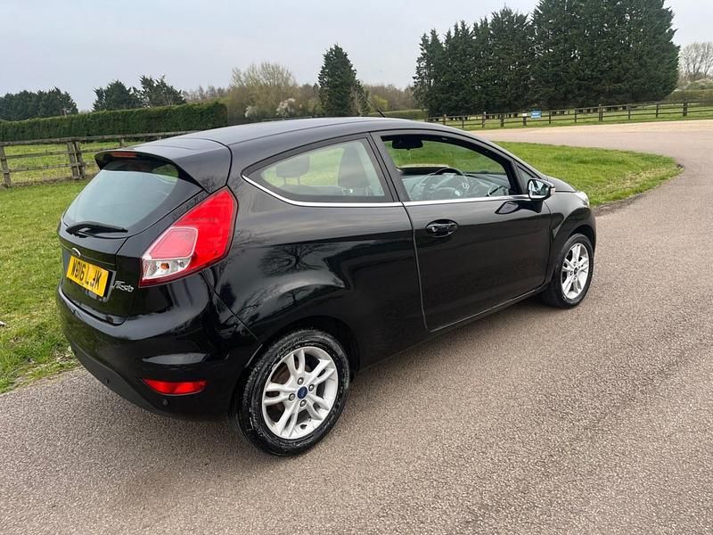 Used Ford Fiesta Zetec 2016 Black Hatchback