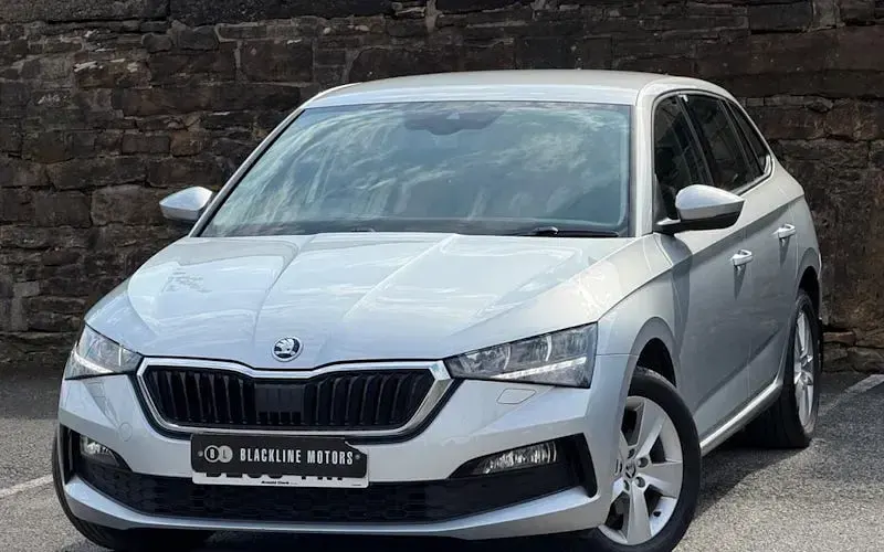 Used Skoda Scala SE 116 HP (85 kW) 2019 Silver Hatchback