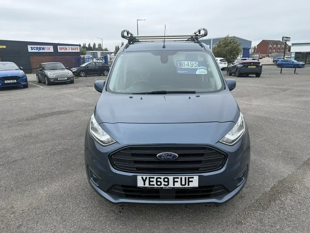 Käytetty Ford Transit Connect Limited 120 HP (88 kW) 2019 Sininen Tila-auto