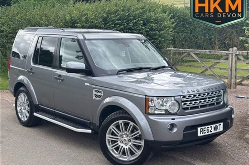 Grey Used 2013 Land Rover Discovery 4 HSE SUV | £13,499 (Good price) - Image 1/4