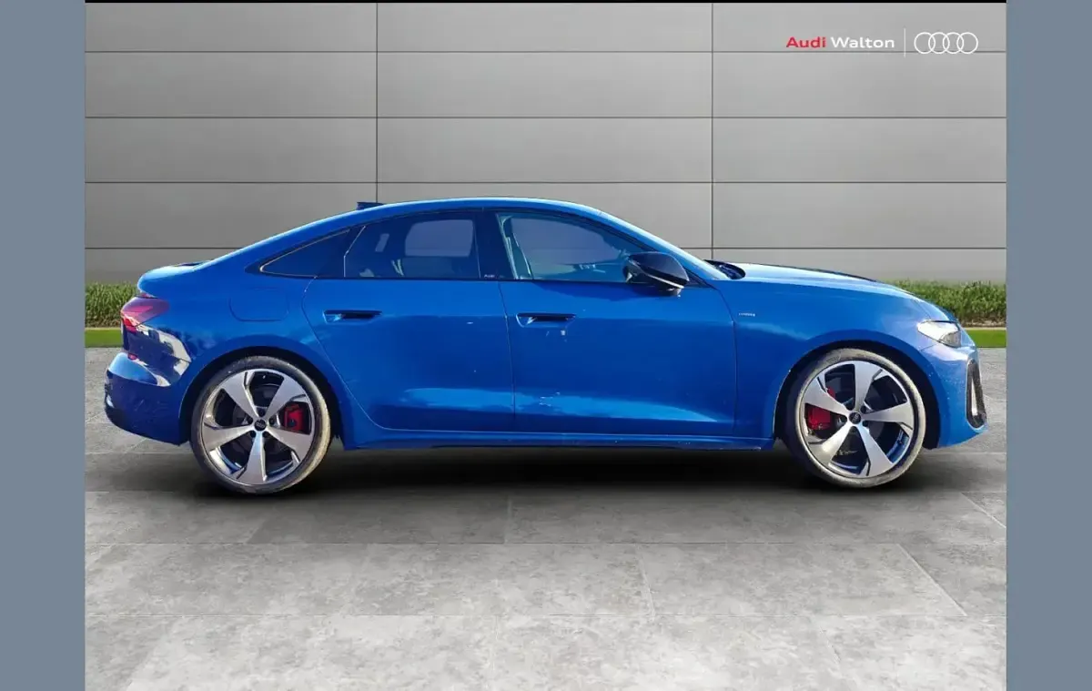 Used Audi A5 Black Edition 295 HP (216 kW) 2025 Blue Sedan