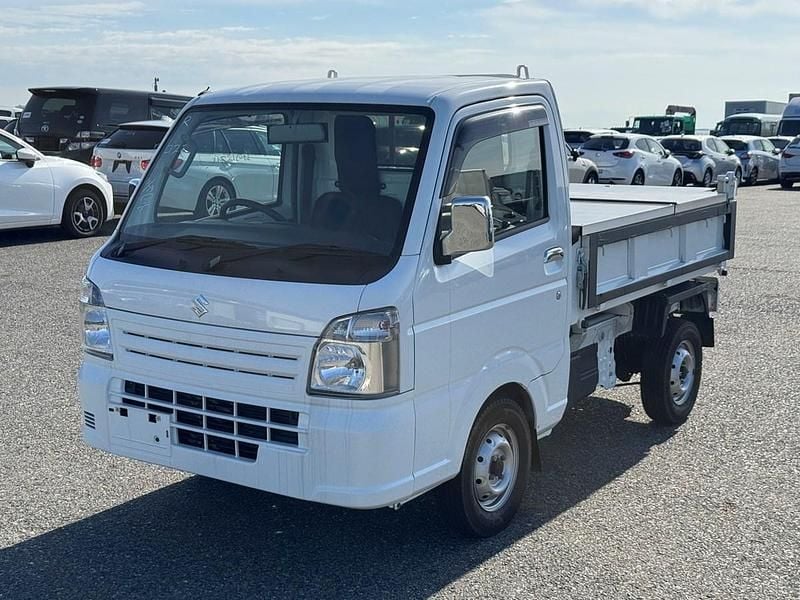 Used Suzuki Carry 2015 White Pickup
