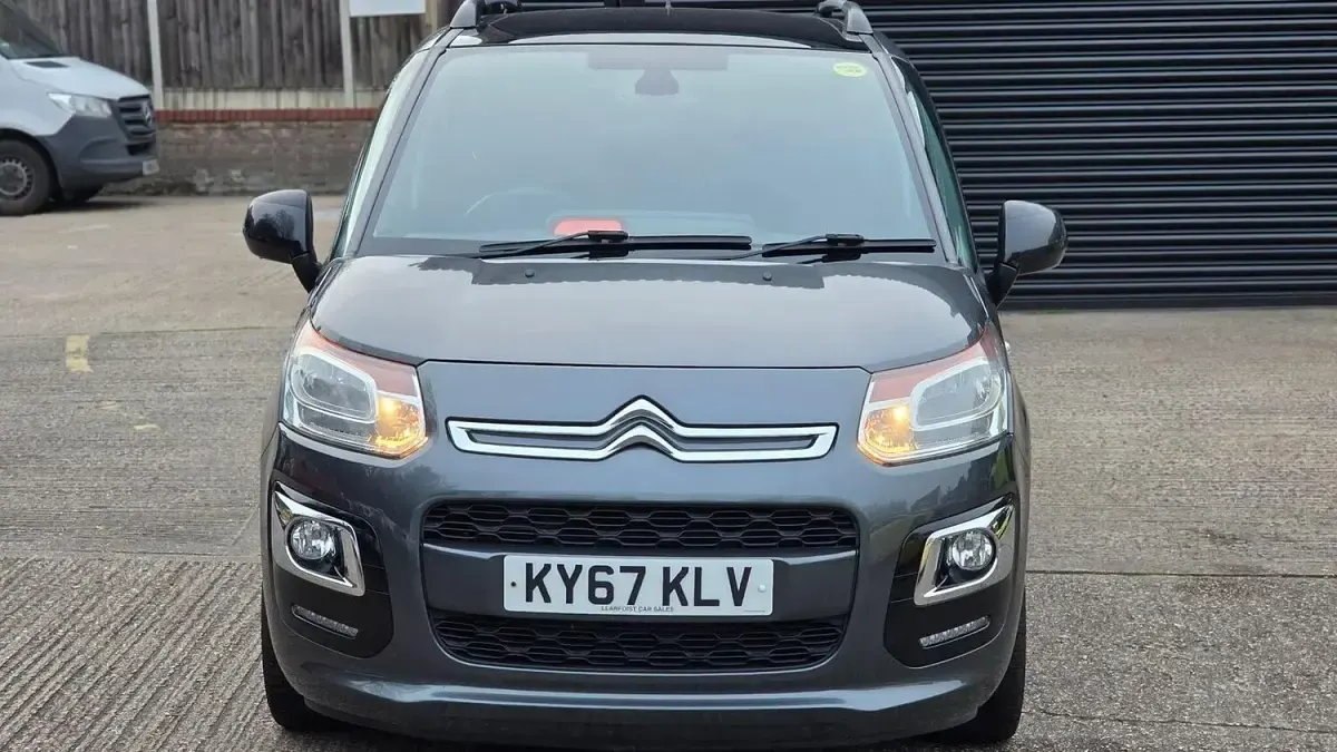 Used Citroën C3 Picasso Platinum 100 HP (73 kW) 2017 Grey MPV