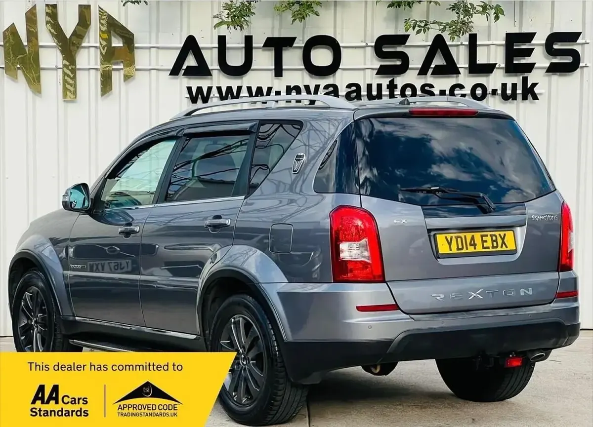 Used SsangYong Rexton 2014 Grey SUV