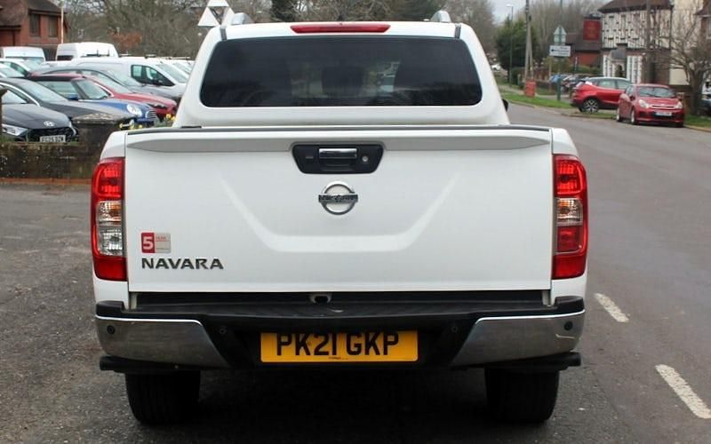 Usado Nissan Navara Tekna 190 HP (139 kW) 2021 Branco Pickup