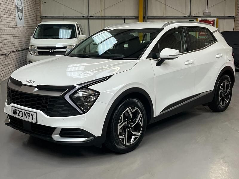 Used Kia Sportage 2023 White SUV