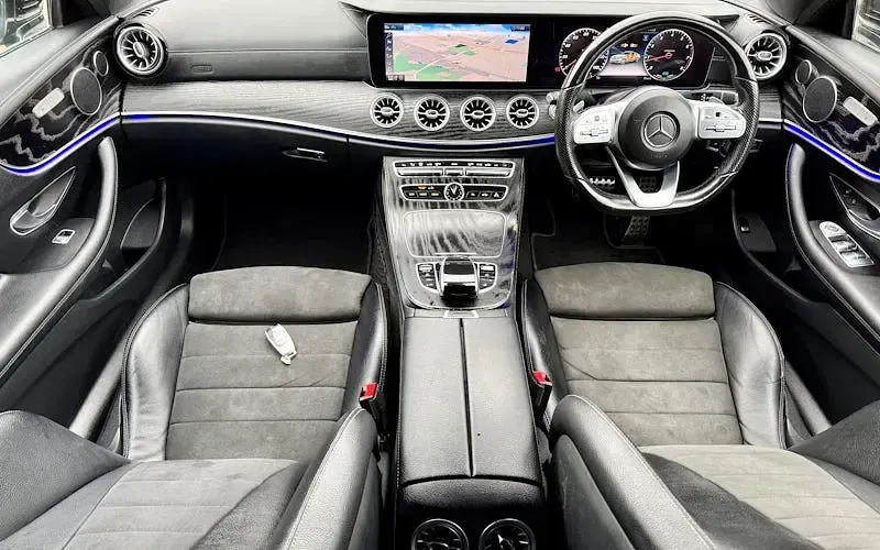 Used Mercedes E350 AMG line 299 HP (219 kW) 2019 Coupe