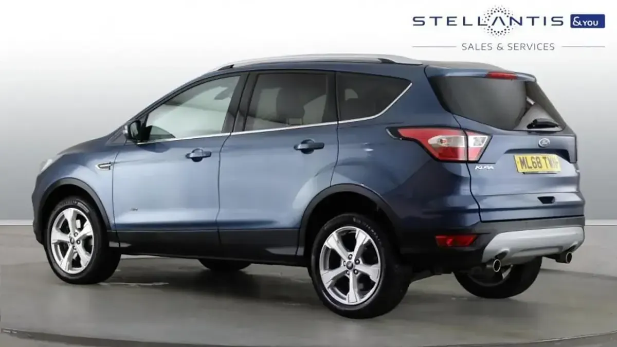 Używany Ford Kuga Titanium X 174 KM (127 kW) 2018 Niebieski SUV