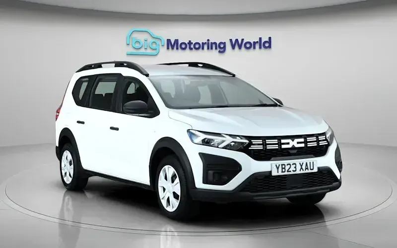 Used Dacia Jogger Essentiel 110 HP (80 kW) 2025 MPV