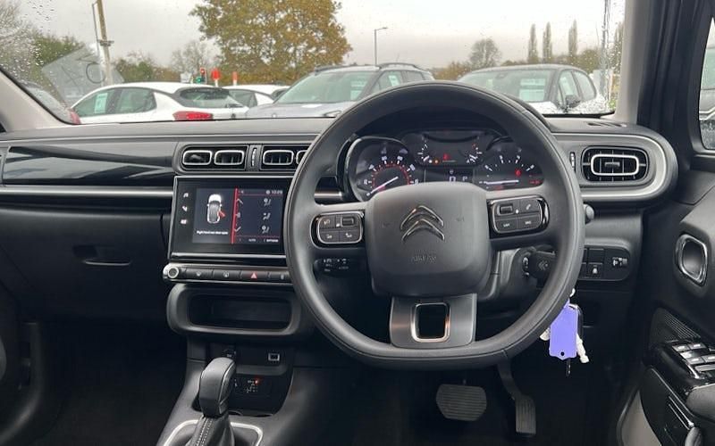 Used Citroën C3 PureTech 110 HP (80 kW) 2024 Hatchback