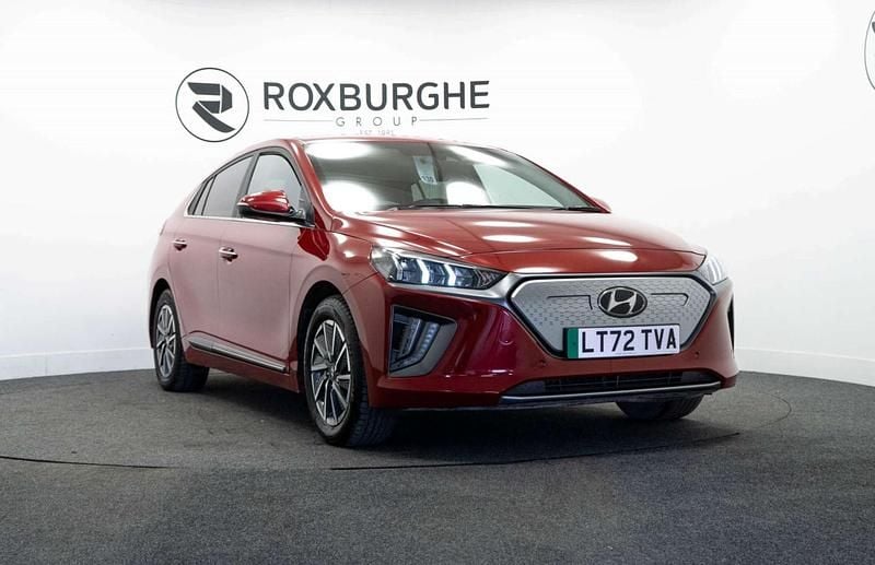 Used Hyundai Ioniq Premium SE 100 kW (136 HP) 2022 Red Hatchback