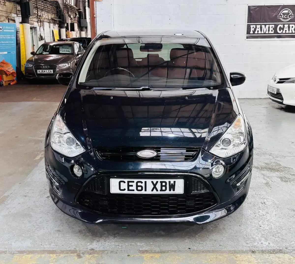 Used Ford S-MAX Titanium X 200 HP (147 kW) 2011 Black MPV