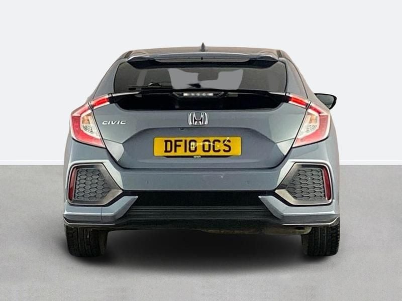 Begagnad Honda Civic SR 126 HK (92 kW) 2018 Grå Halvkombi