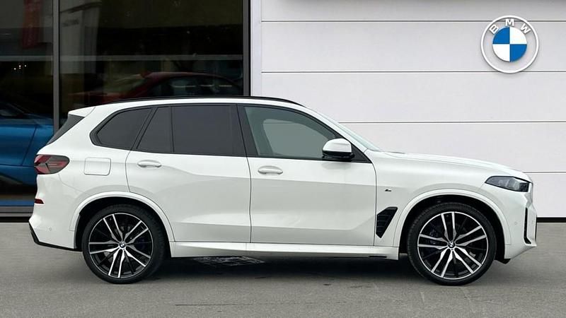 Used BMW X5 M Sport 294 HP (216 kW) 2025 White SUV