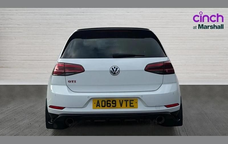 Used VW Golf VII GTI 290 HP (213 kW) 2019 White Hatchback