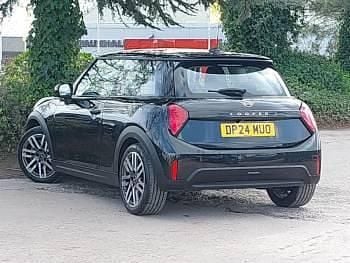 Used Mini Cooper Classic 204 HP (150 kW) 2024 Black Hatchback