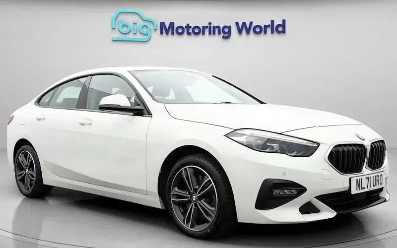 Used BMW 220 Sport Line 190 HP (139 kW) 2021 Coupe