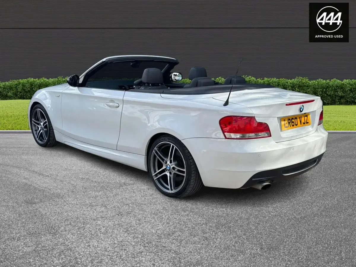 Begagnad BMW 118 Cabriolet M Sport 2010 Vit Cab