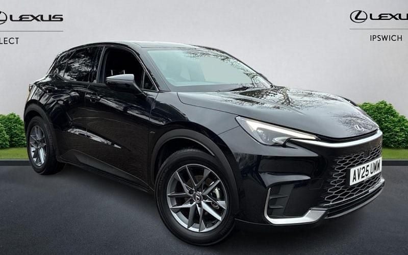 Używany Lexus LBX 136 KM (100 kW) 2025 SUV