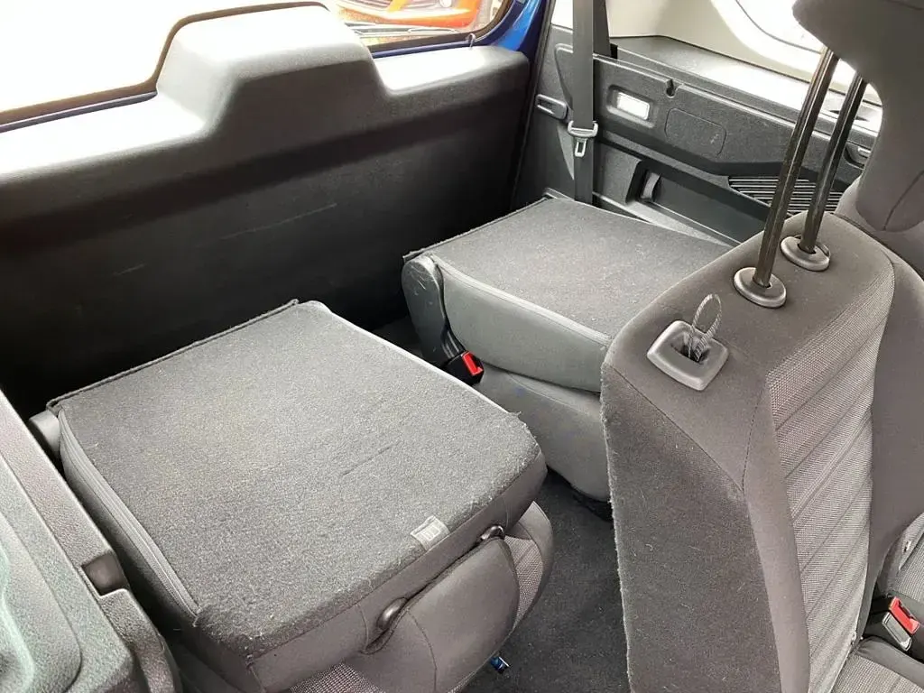 Used Vauxhall Combo S 110 HP (80 kW) 2019 Blue MPV