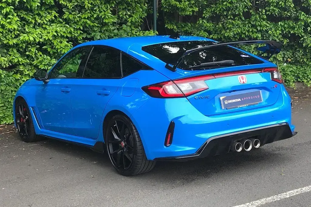 Used Honda Civic Type R 329 HP (241 kW) 2023 Blue Hatchback