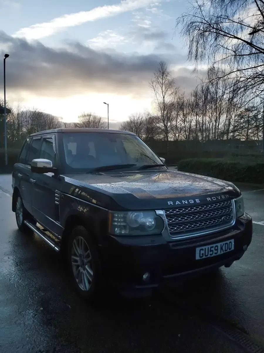 Używany Land Rover Range Rover Vogue 2009 Czarny SUV