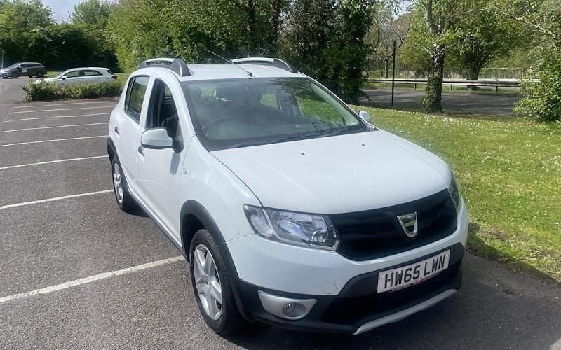 Używany Dacia Sandero Ambiance 90 KM (66 kW) 2015 Hatchback