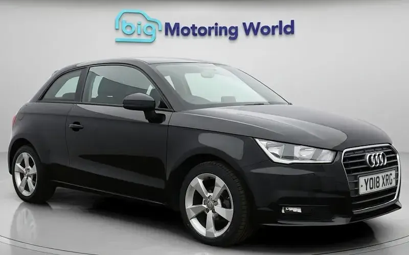 Usado Audi A1 Sportback Sport 95 HP (69 kW) 2018 Citadino