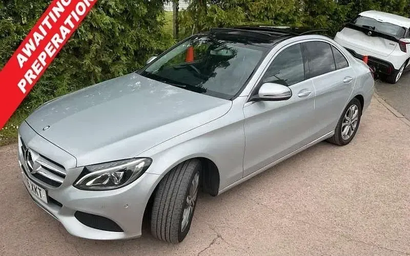 Used Mercedes C200 Premium 136 HP (100 kW) 2016 Sedan