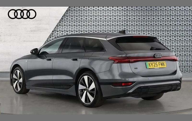 Used Audi e-tron S-Line 266 kW (362 HP) 2025 Grey SUV