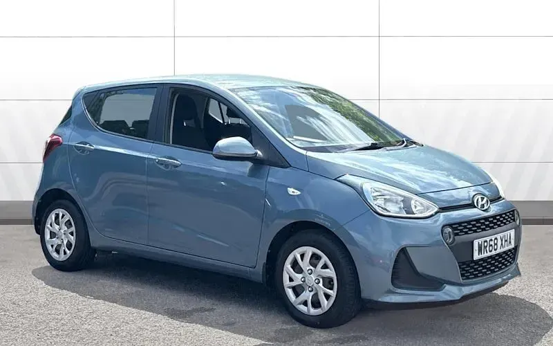 Used Hyundai i10 SE 67 HP (49 kW) 2020 Hatchback