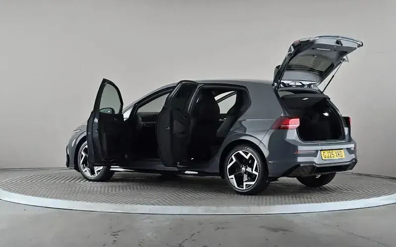 Used VW Golf VIII R-line 150 HP (110 kW) 2025 Grey Hatchback