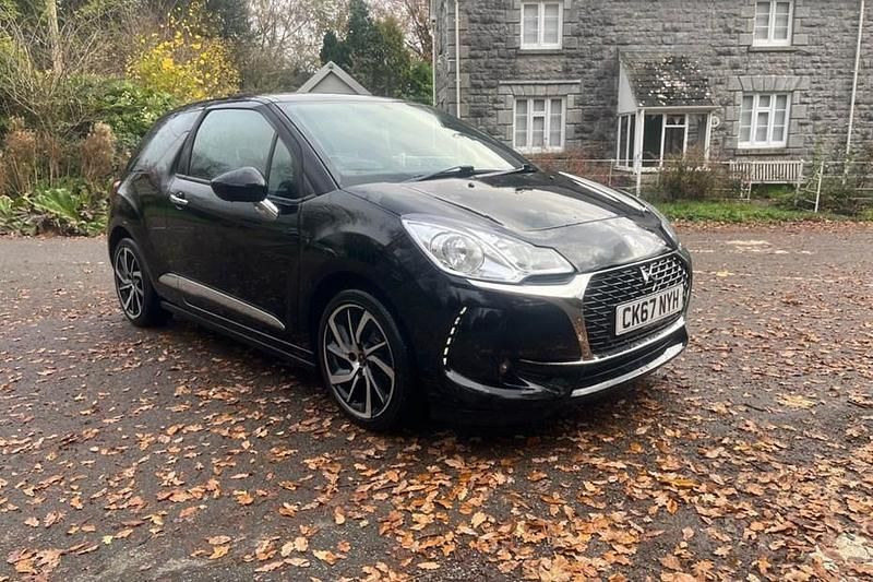 Black Used 2018 DS Automobiles DS3 Connected Chic Hatchback | £5,995 (Good price) - Image 1/1