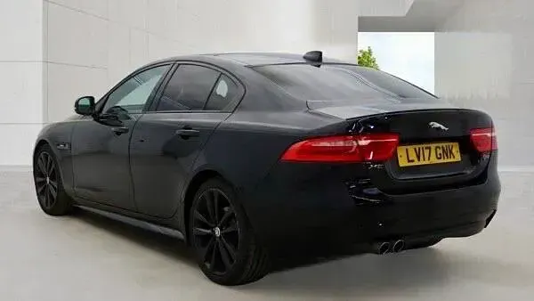 Used Jaguar XE R-Sport 180 HP (132 kW) 2017 Black Sedan