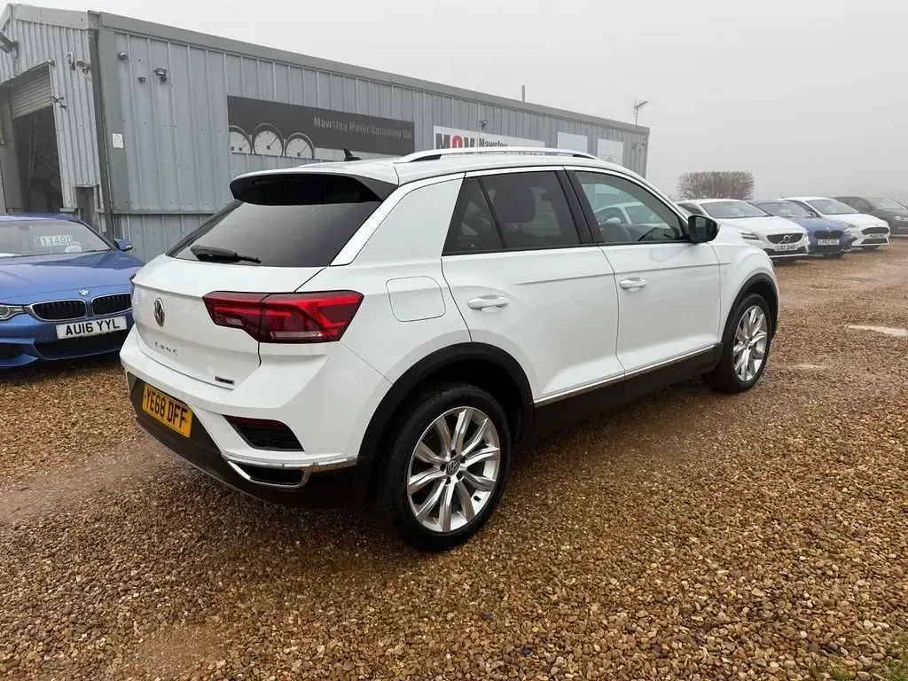 Begagnad VW T-Roc SEL 150 HK (110 kW) 2018 Vit SUV