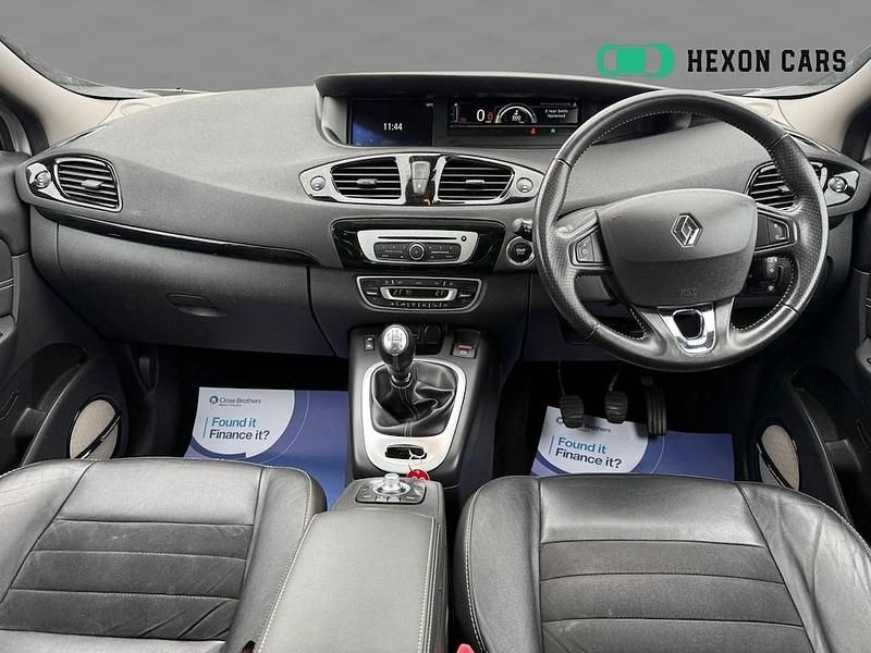 Used Renault Grand Scénic III Bose Edition 130 HP (95 kW) 2014 Silver MPV