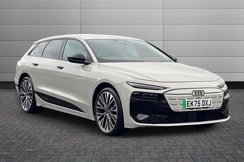 Used Audi A6 e-tron Comfort 210 kW (286 HP) 2025 Siam beige Estate