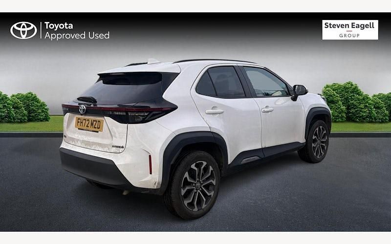 Used Toyota Yaris Hybrid Design 116 HP (85 kW) 2026 Estate