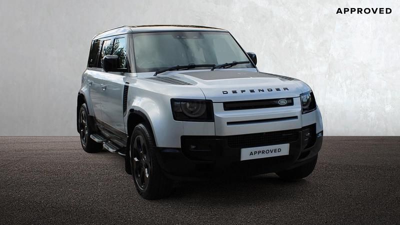 Silver Used 2022 Land Rover Defender SE Dynamic SUV | £53,950 (Expensive) - Image 1/4