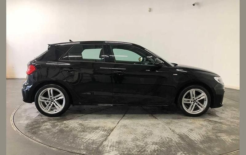 Used Audi A1 S-Line 94 HP (69 kW) 2022 Black SUV