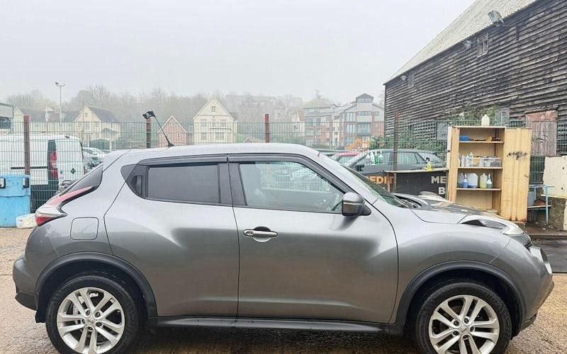 Used Nissan Juke N-Connecta 110 HP (80 kW) 2017 SUV