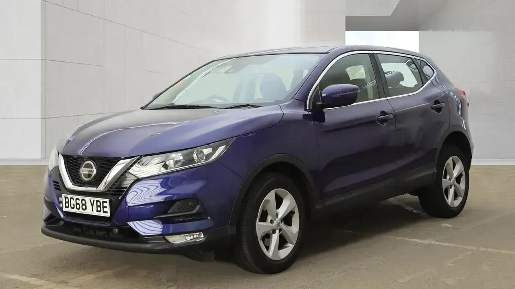 Used Nissan Qashqai Acenta 2018 Blue SUV