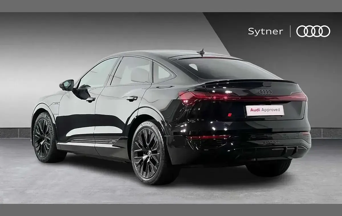 Usado Audi Q8 e-tron Black Edition 300 kW (408 HP) 2024 Preto SUV