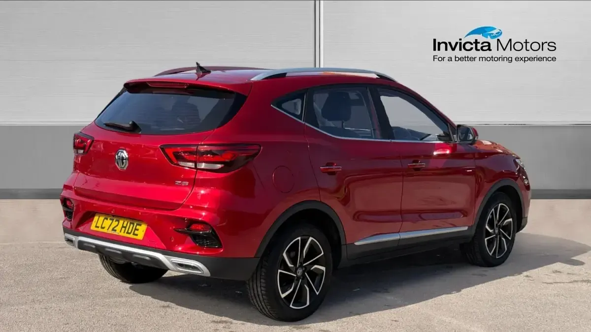 Usado MG ZS Exclusive 106 HP (77 kW) 2022 Vermelho SUV